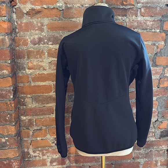 Puma Black Zip Up - Picture 3 of 6